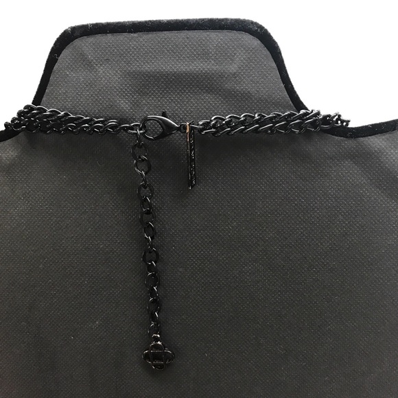 Oscar de la Renta statement runway crystal necklace - Picture 8 of 12